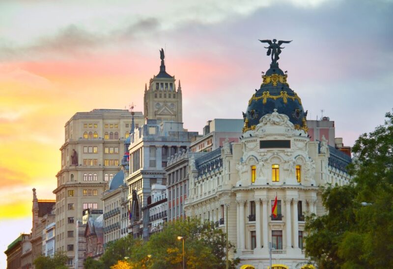 Madrid: El Retiro Park & City Sightseeing Audio Tour - Accessibility and Meeting Points
