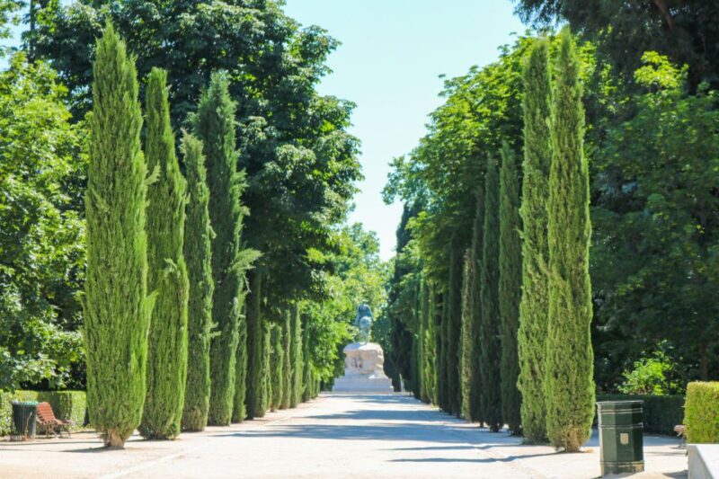 Madrid: El Retiro Park & City Sightseeing Audio Tour - Tour Highlights