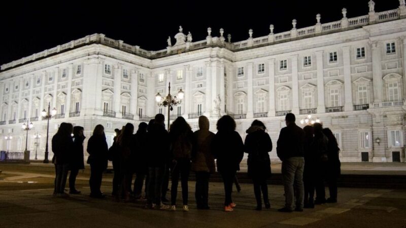 Madrid: Enchanted Evening Walking Tour in Spanish - Customer Feedback
