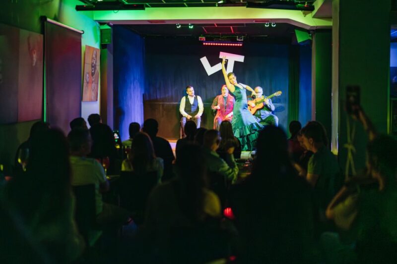 Madrid: Flamenco Show at Tablao Las Tablas With Drink - Raw Passion of Flamenco Performance