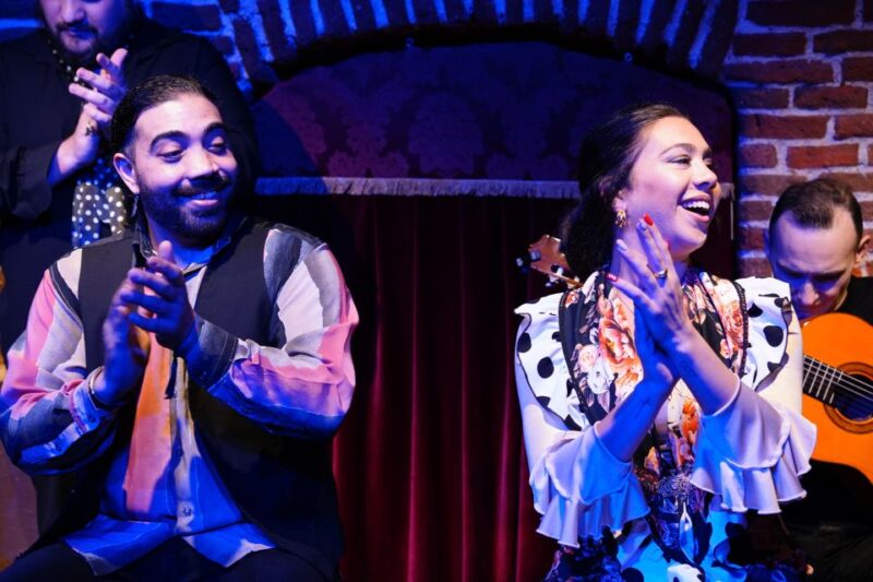 Madrid: Flamenco Show Entry Ticket With Drink & Artist Talk - Venue and Performance