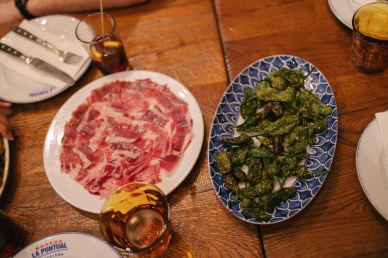 Madrid: Food Walking Tour With Drink and Local Guide - Meeting Point and Logistics