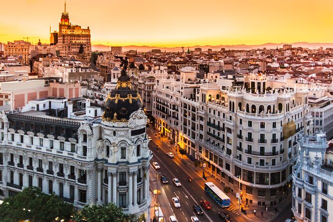 Madrid Highlights Private Tour With Prado Museum & Royal Palace - Admiring the Prado Museum