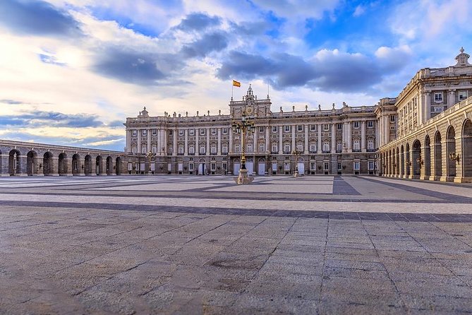 Madrid Highlights & Royal Palace Private Tour With Hotel Pick up - Getting the Most