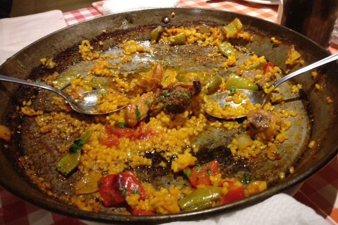 Madrid Historical Walking Tour With Food Tasting and Dinner - Meeting Point and End Location