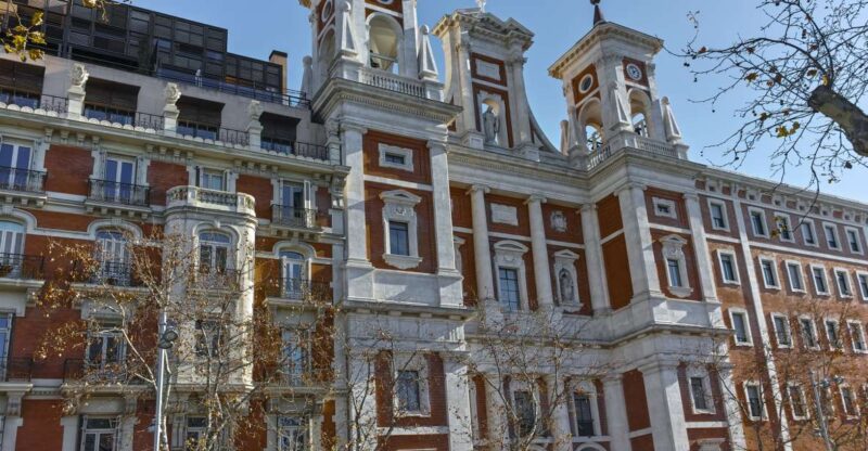 Madrid: Lázaro Galdiano Museum Entry Ticket With Audio Tour - Audio Tour Features