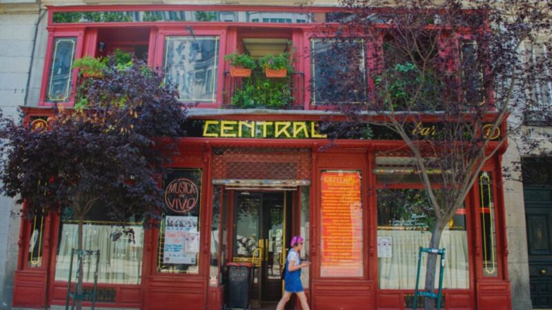 Madrid: Literary Quarter a Self-Guided City Game - Discovering Local Attractions