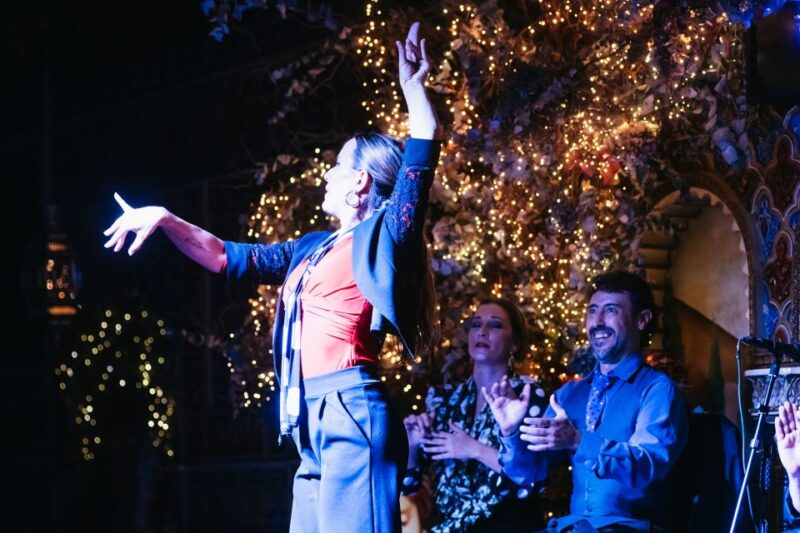 Madrid: Live Flamenco Show With Food and Drinks Options - Key Points