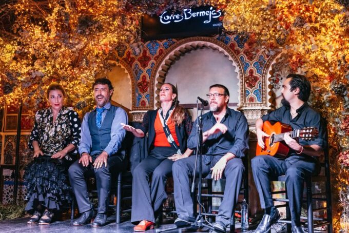 Madrid: Live Flamenco Show With Food and Drinks Options - Why Visit