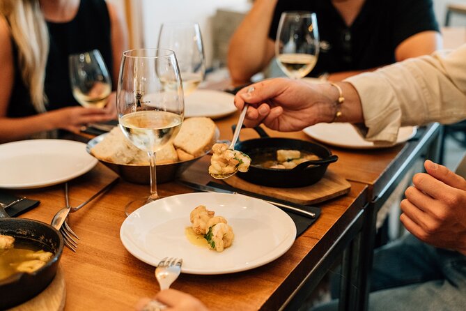 Madrid Local Tapas & Wine Tour With Drinks & Views From a Rooftop - Meeting Point and Arrival