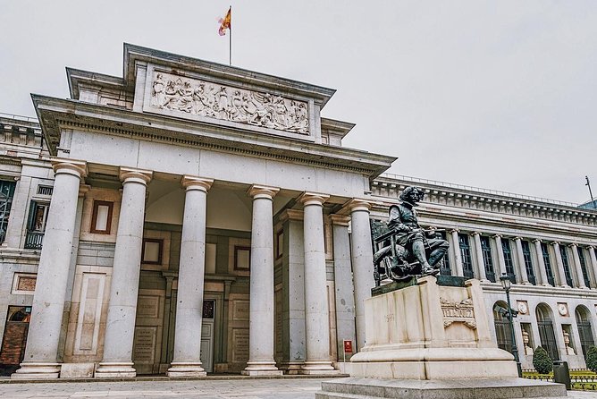 Madrid Old City Guided Walking Tour - Accessibility and Mobility