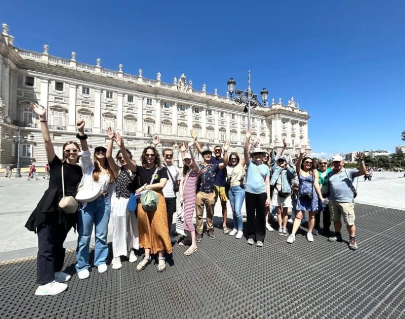 Madrid: Old Town Guided Walking Tour - Key Points