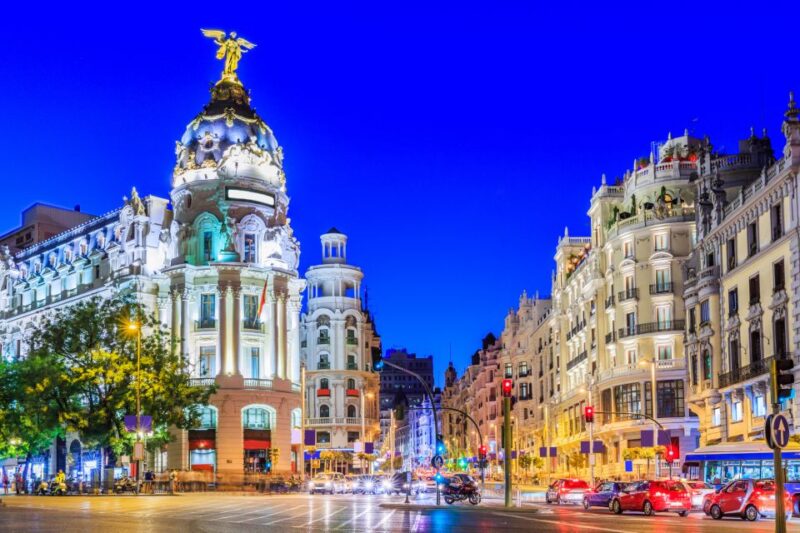 Madrid: Old Town Highlights Self-Guided Scavenger Hunt Tour - Flexible and Customizable Tour