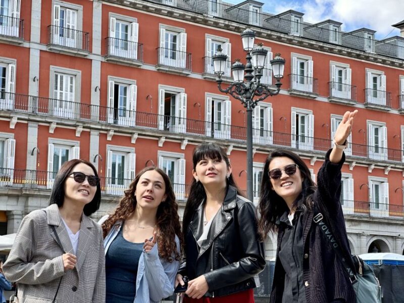 Madrid: Old Town Walking Tour and Flamenco Show - Combining With Spanish Cuisine