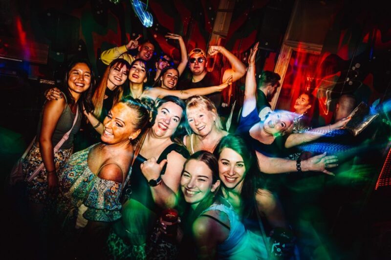 Madrid: Original Pub Crawl With VIP Club Entry - Customer Reviews and Ratings