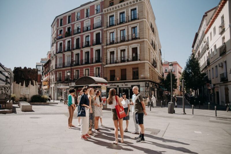 Madrid: Paella & Tapas Cooking Class With Local Market Visit - Dietary Restrictions