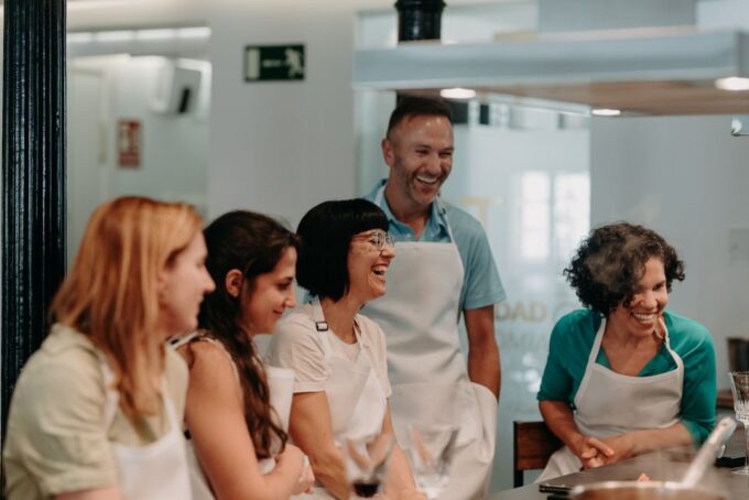 Madrid: Paella & Tapas Cooking Class With Local Market Visit - Frequently Asked Questions