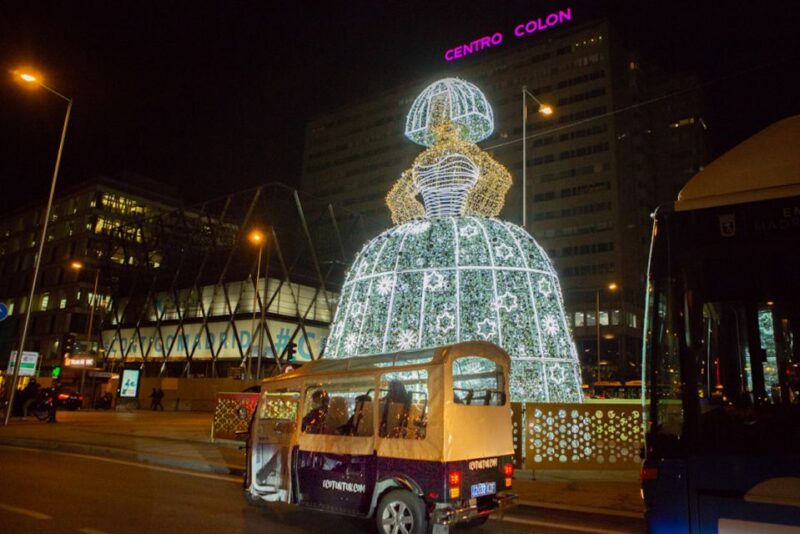 Madrid: Private Christmas Lights Tour by Electric Tuk-Tuk - Important Information