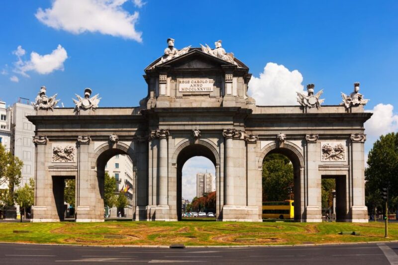 Madrid: Private Exclusive History Tour With a Local Expert - Discovering Historic Landmarks