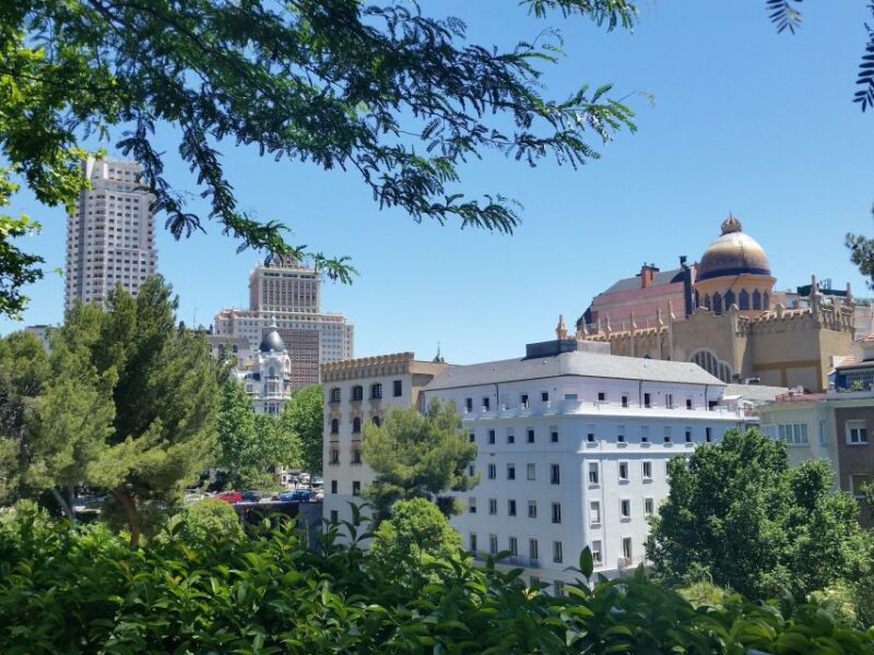 Madrid: Private Food Tour With Breakfast, Lunch, and Dinner - Experiencing Madrids Vibrant Markets