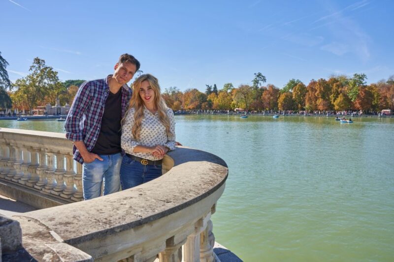Madrid: Private Photoshoot at the Retiro Park - Digital Editing Service