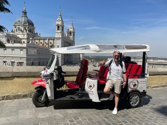 Madrid: Private Tuk Tuk City Tour - Accessibility