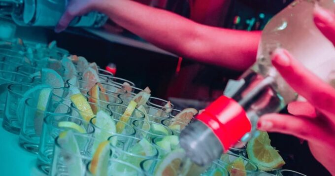 Madrid: PUBCRAWL Bar Route and Party in Madrid - Frequently Asked Questions