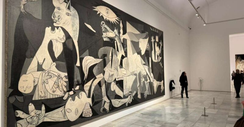 Madrid: Reina Sofía Guided Tour With Skip-The-Line Tickets - Experience Highlights