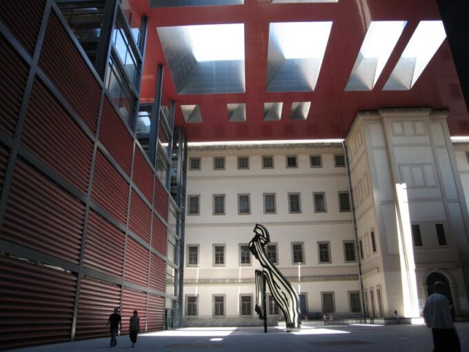 Madrid: Reina Sofía Museum Guided Tour, Small Group - FAQ