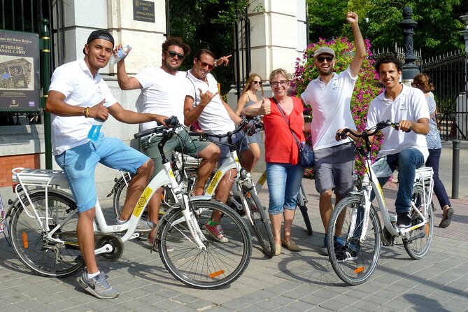 Madrid Retiro Park and Literary Quarter by Bike - Exploring Retiro Parks History