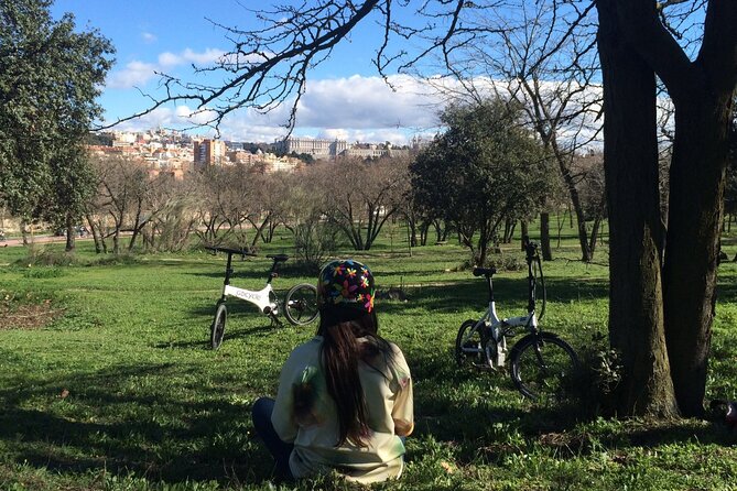 Madrid Retiro Park and Literary Quarter by Bike - Cancellation Policy and Reviews