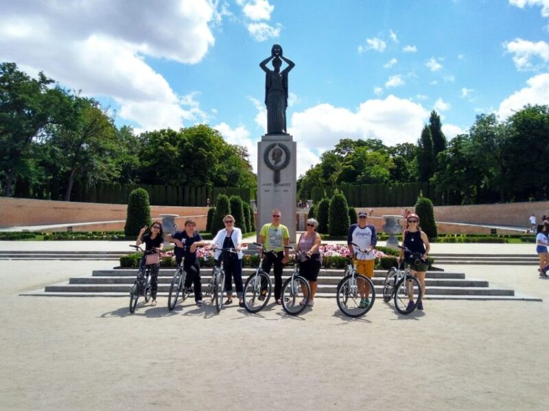Madrid: Retiro Park and Literary Quarter by Bike - Itinerary Highlights