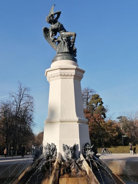 Madrid: Retiro Park Tour - Tour Itinerary and Highlights