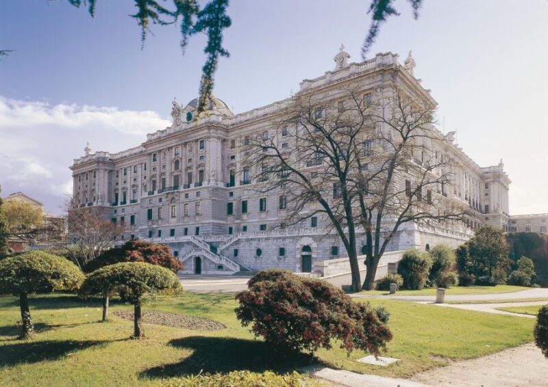 Madrid: Royal Palace Guided Tour With Entry Ticket - Tour Inclusions and Exclusions