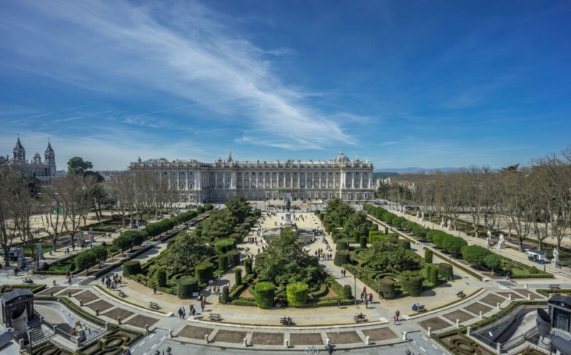 Madrid: Royal Palace Monolingual Guided Tour - Meeting Point and Travel Details