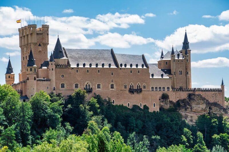 Madrid: Segovia Castle With High-Speed Train Tickets - Meeting Point and Recommendations