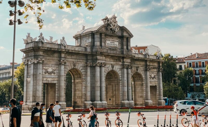 Madrid: Self-Guided Tour in 5 Languages - Booking Information