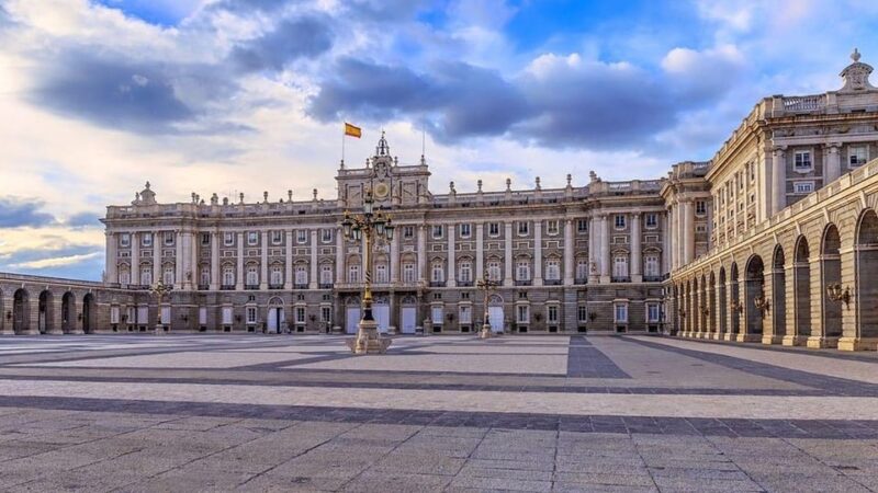 Madrid: Self-Guided Tour in Urban and Historic Centre - Inclusions