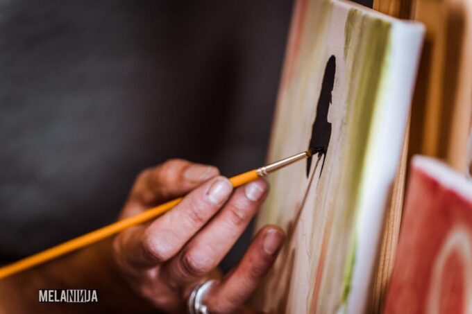 Madrid: Sip&Paint Workshop - Private Group Options