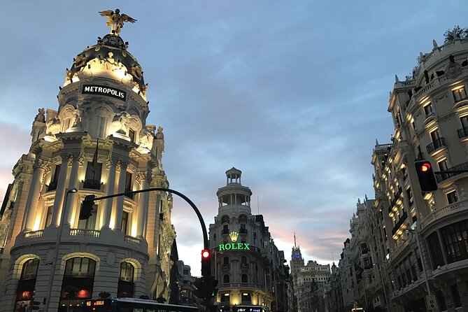 Madrid Sunset Walking Tour With Optional Flamenco Show and Dinner - Meeting Point and Logistics