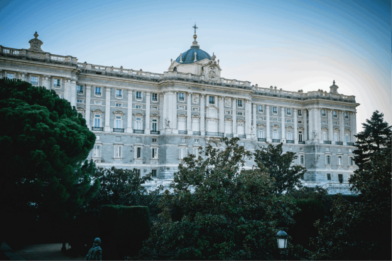 Madrid: The Royal Palace Skip-the-line Guided Tour - The Splendor of the Royal Palace