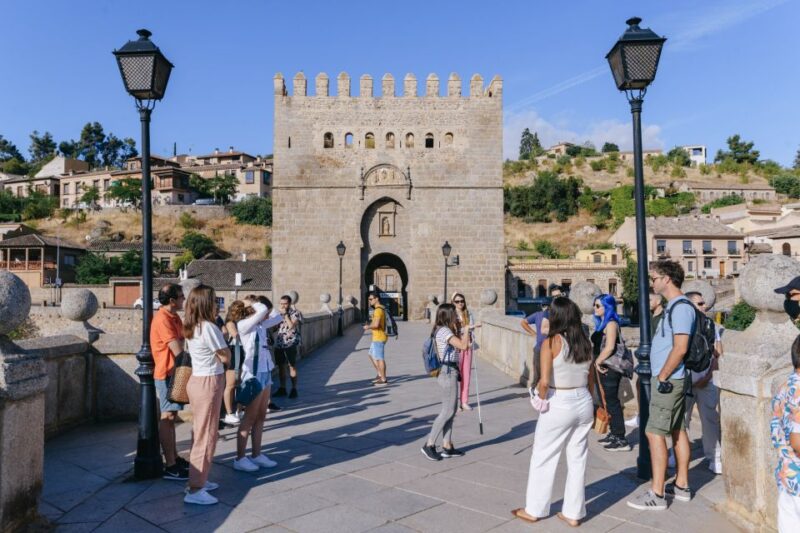 Madrid: Toledo & Segovia Full Day Guided Tour With Alcázar - Customer Reviews and Recommendations
