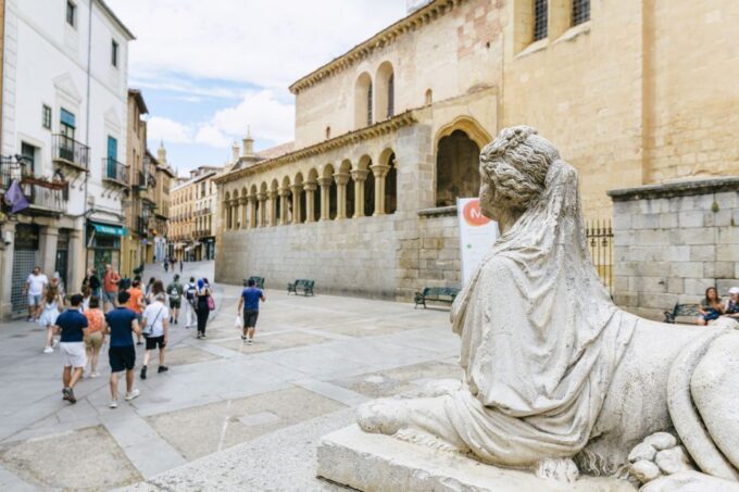 Madrid: Toledo & Segovia Full Day Guided Tour With Alcázar - Discovering the Historic City of Toledo