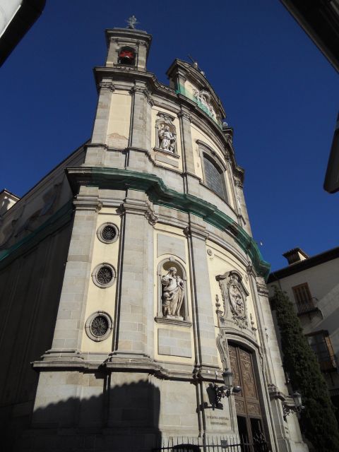 Madrid: Tour of the Historic City Center - Tour Experience and Guide