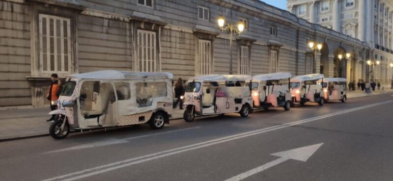 Madrid: Tuk Tuk Tour - the Historic Center in One Hour - Key Points