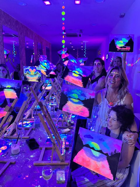 Madrid: Wine Gogh Glow Academy Paint and Sip Classes - Customer Feedback and Ratings