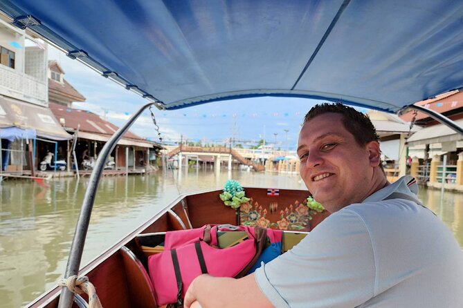 Mae Klong Railway, Amphawa Floating Market Day Tour From Bangkok - Exploring the Mae Klong Railway