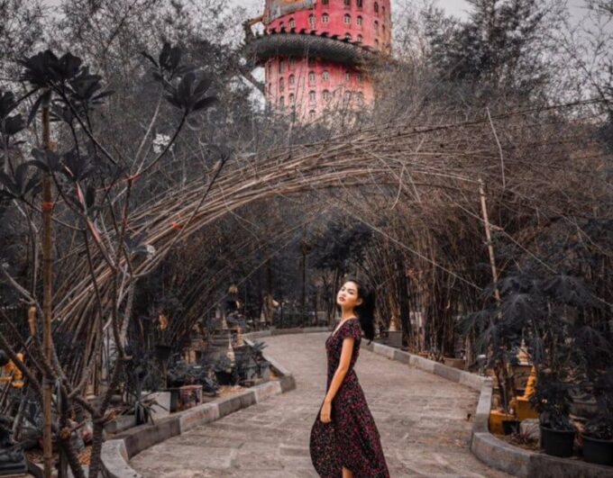 Maeklong Railway & Floating Market Tour - Languages Offered