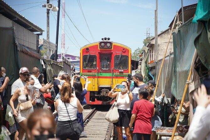 Maeklong Railway Market and Floating Market - FAQs