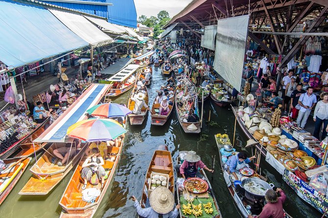 Maeklong Railway Market, Floating Market & Nakhon Pathom City Tour From Bangkok - What to Expect